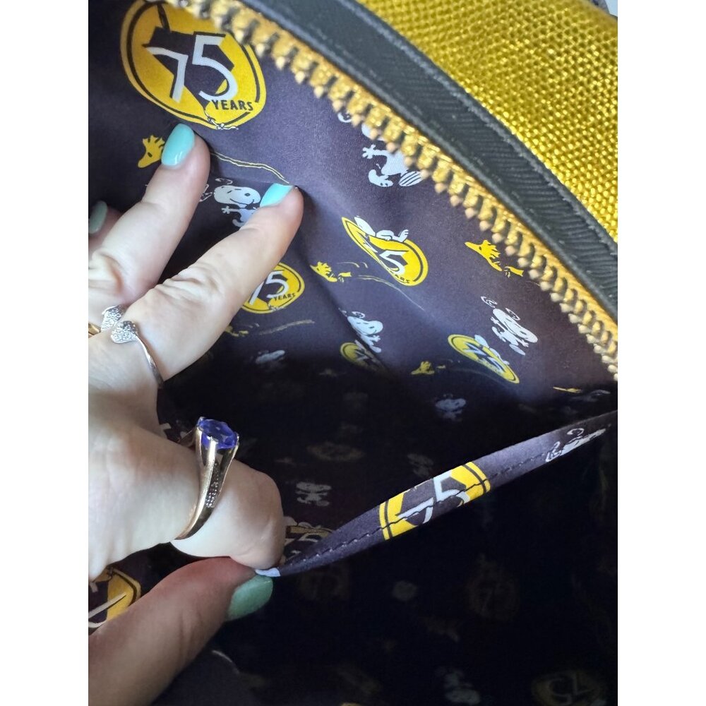 Loungefly Peanuts 75th Anniversary Mini Backpack Snoopy Charlie Brown Black Gold - Picture 9 of 11